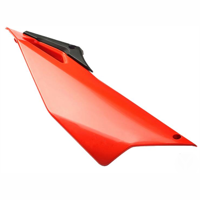 Tapa trasera derecha Pitbike YCF Pilot / Factory - Rojo
